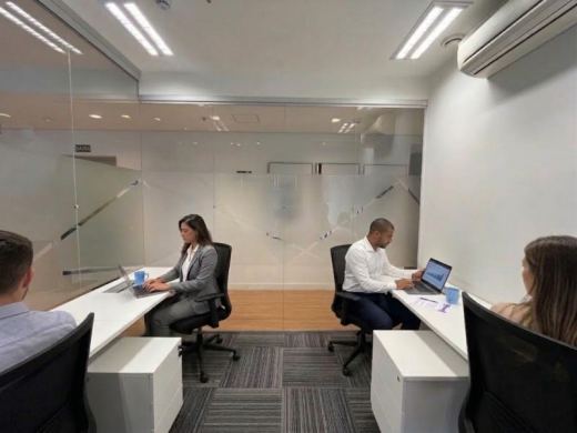 Sala 1103 sem janela
