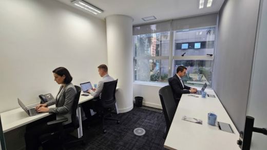 Sala 108 com janela