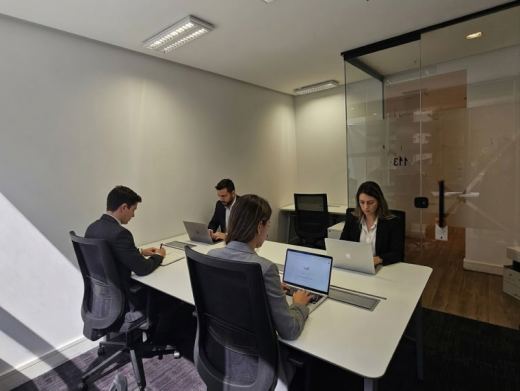 Sala 113 com janela